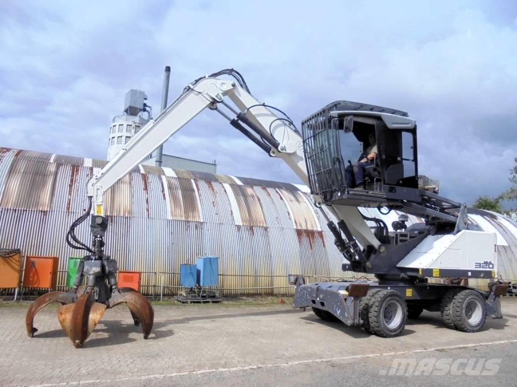 Fuchs MHL 320 Stroje pro manipulaci s odpadem