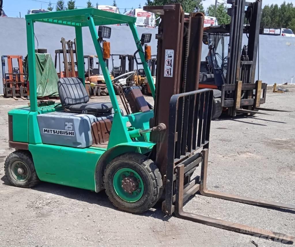 Mitsubishi FG25 LPG vozíky