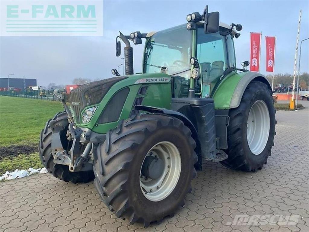 Fendt 724 profi Traktory