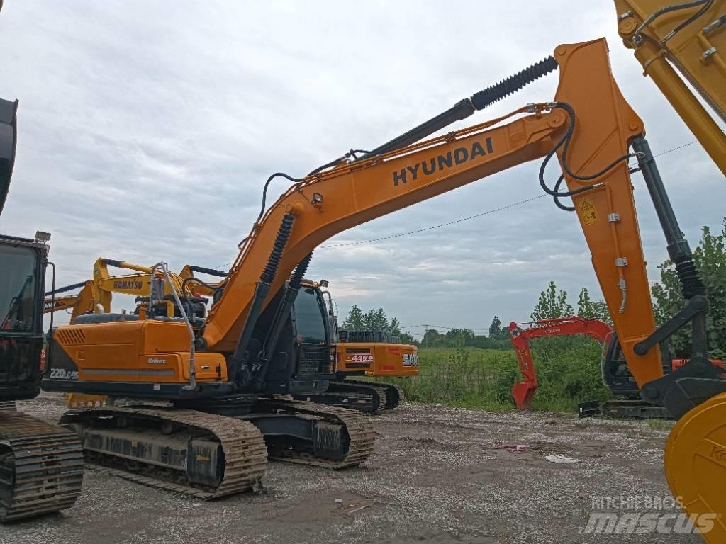 Hyundai R220-9S Pásová rýpadla