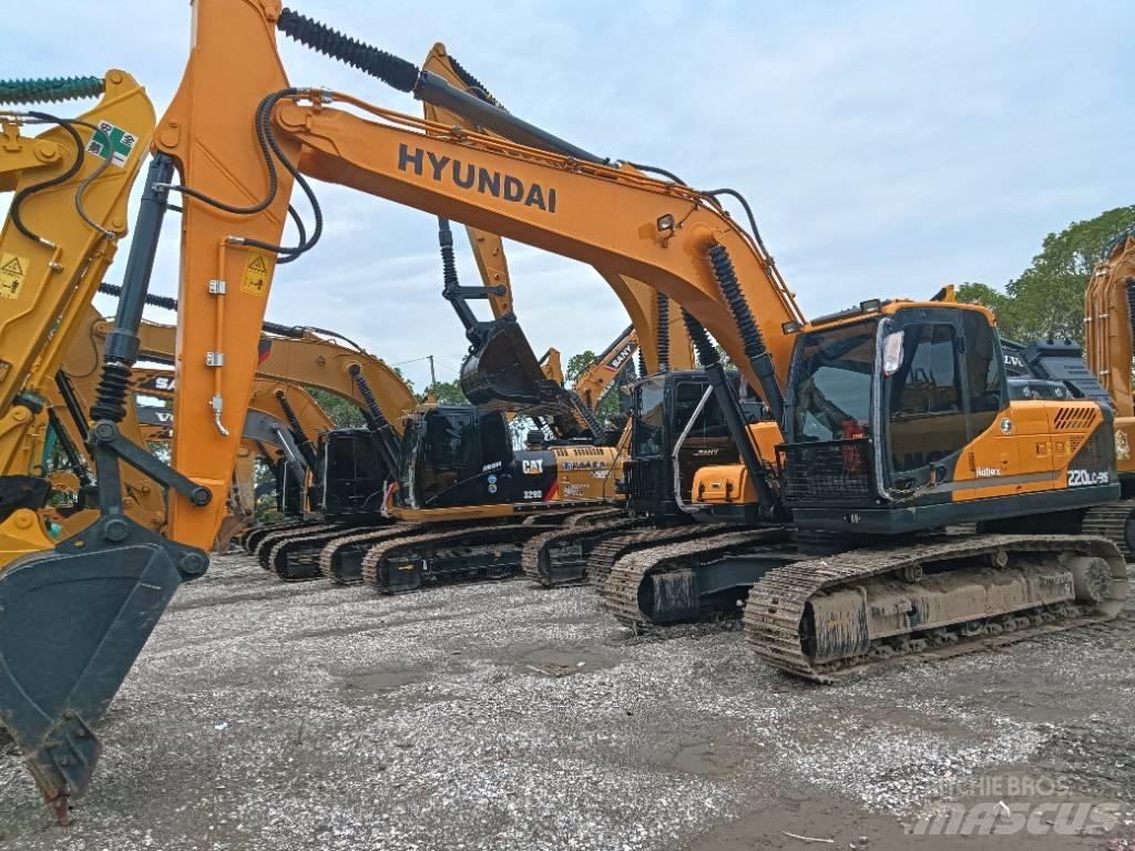 Hyundai R220-9S Pásová rýpadla