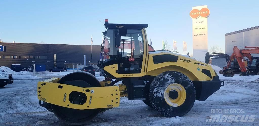 Bomag BW213 BVC-5 Půdní kompaktory