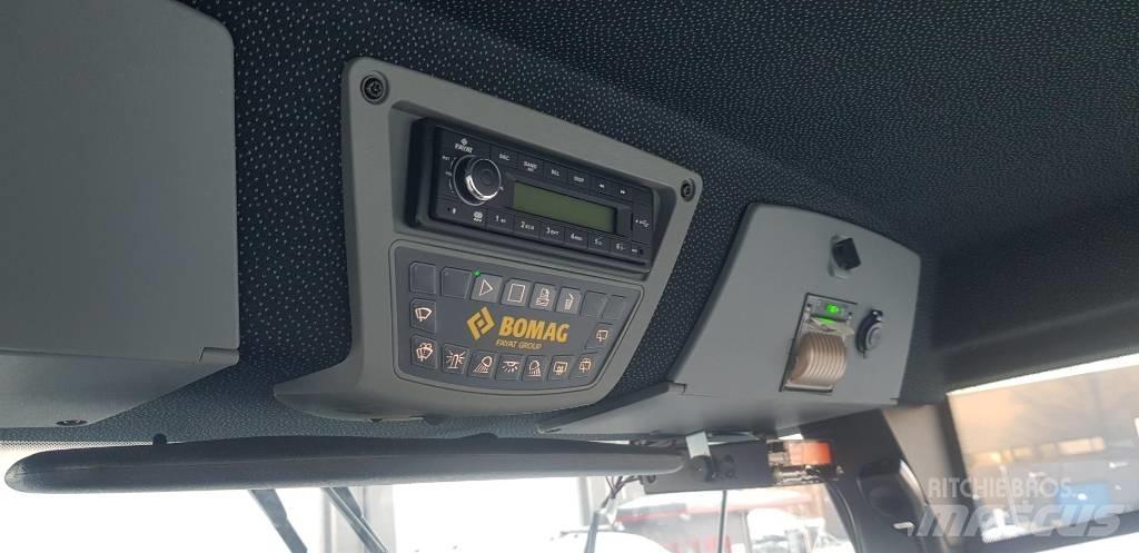 Bomag BW213 BVC-5 Půdní kompaktory