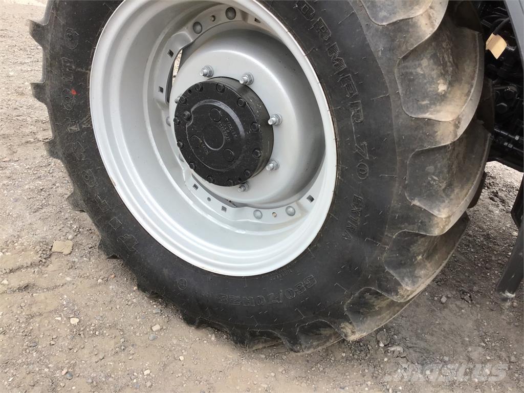 Case IH Luxxum 110 Traktory