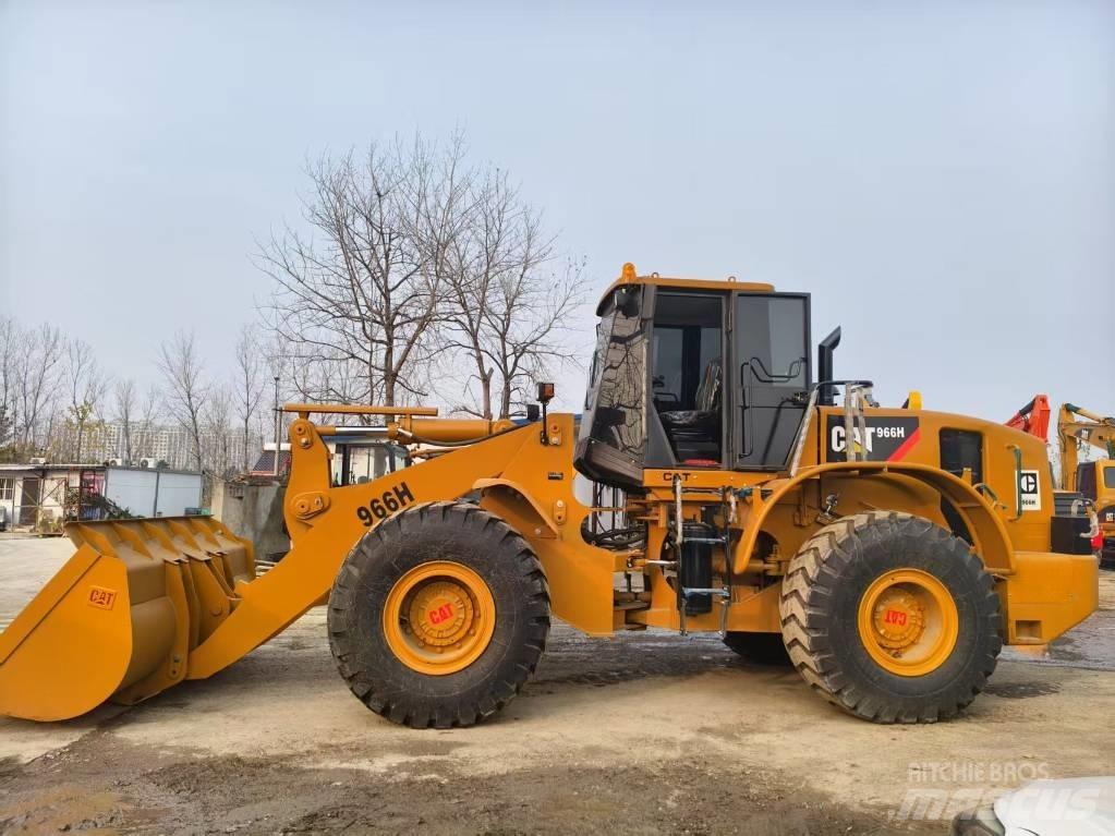 CAT 966 H Kolové nakladače