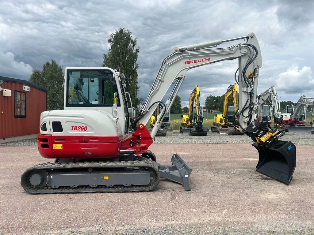 Takeuchi TB260 Mini rýpadla < 7t