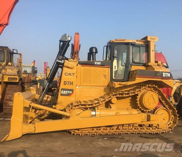 CAT D7H Pásové dozery