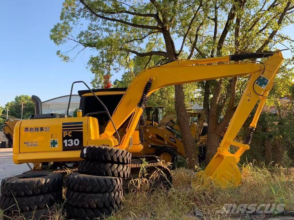 Komatsu PC 130 Pásová rýpadla