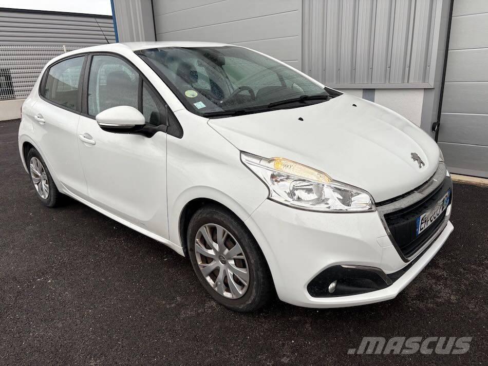 Peugeot 208 Osobní vozy
