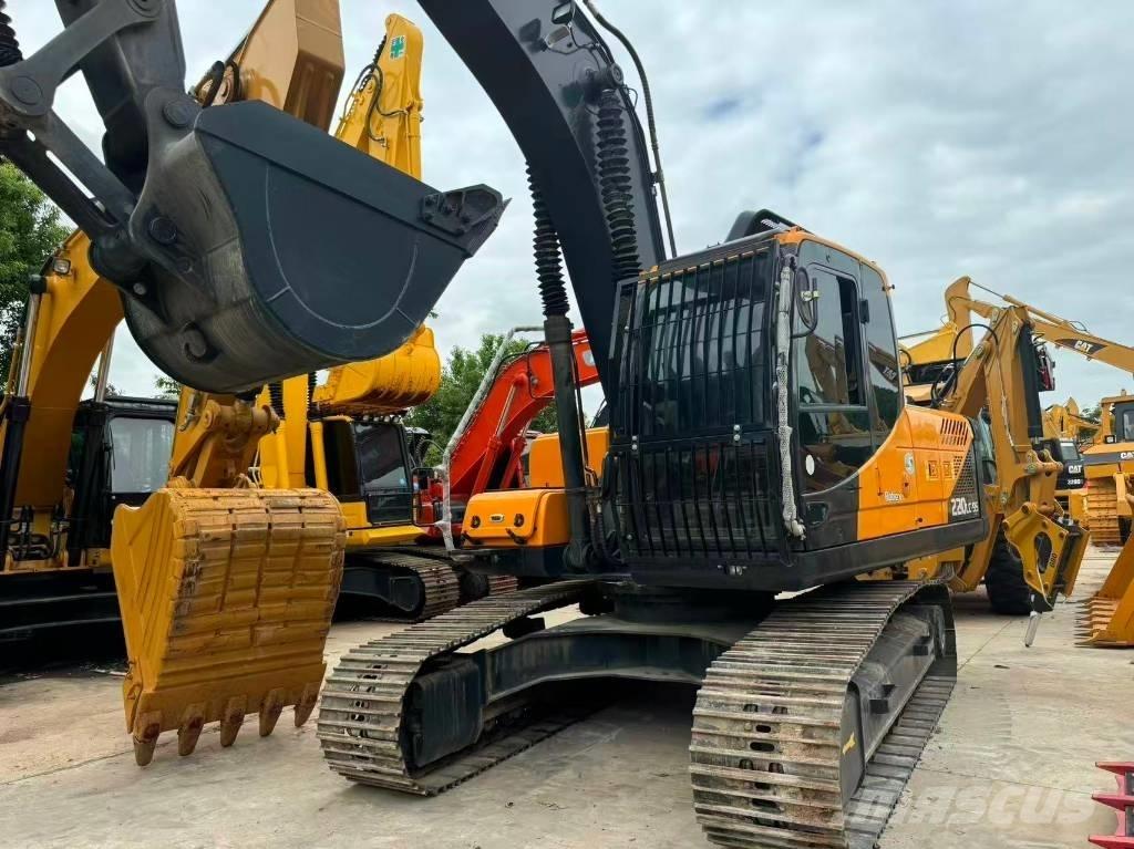 Hyundai R220LC-9S Pásová rýpadla