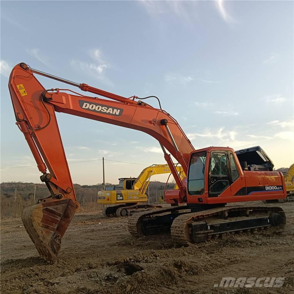 Doosan DH300LC-7 Pásová rýpadla