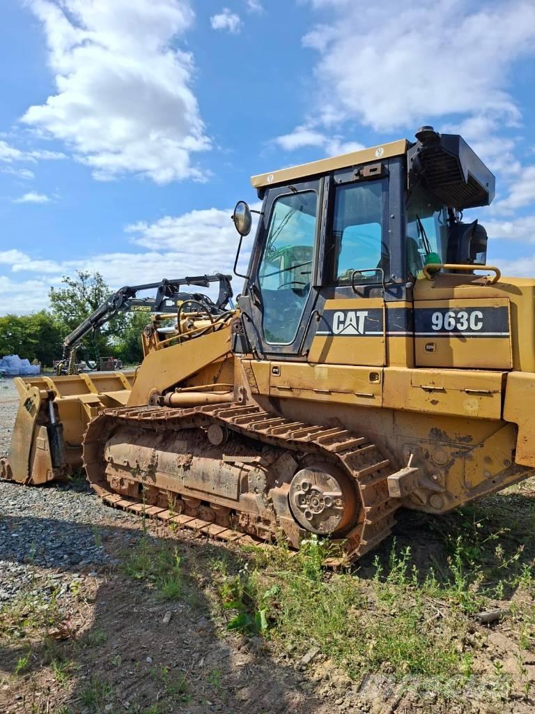 CAT 963 C Pásové nakladače