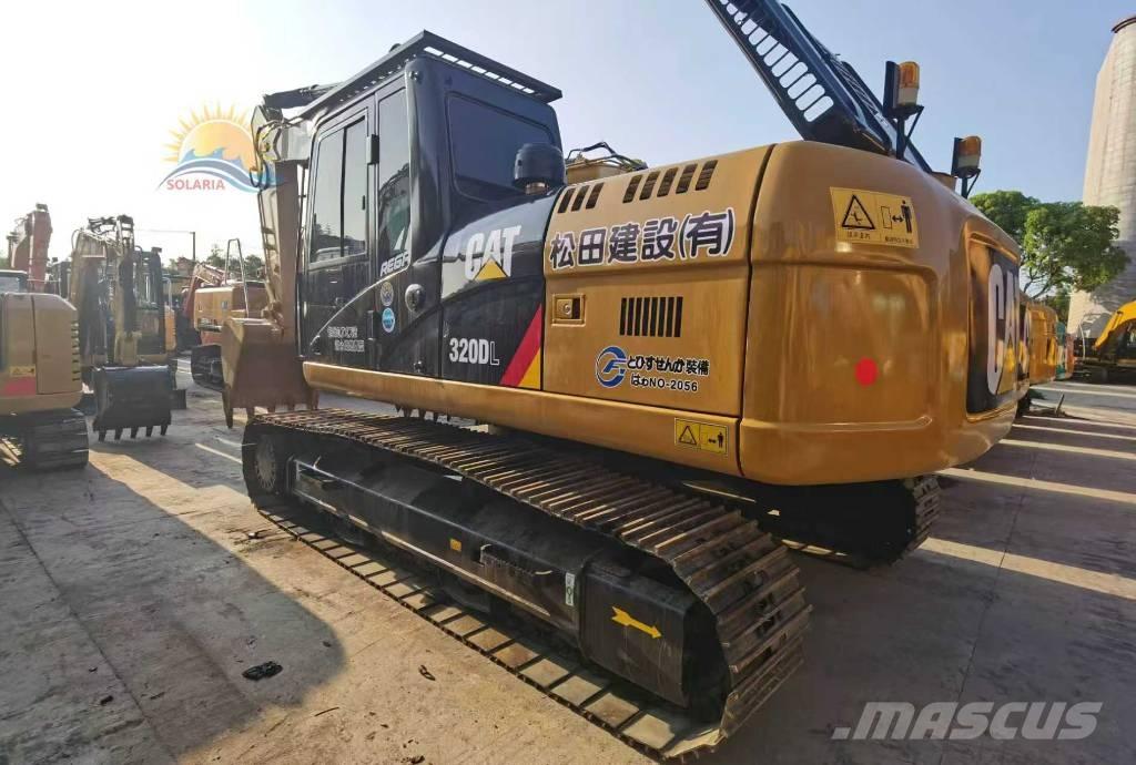 CAT 320 D L Pásová rýpadla