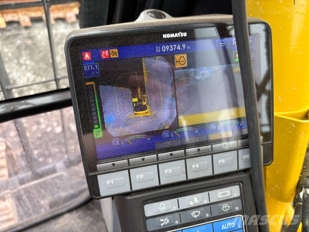 Komatsu PC360LC-11 Pásová rýpadla