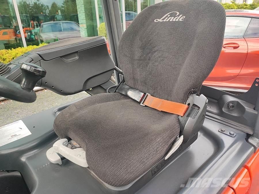 Linde E16C-02 Akumulátorové vozíky