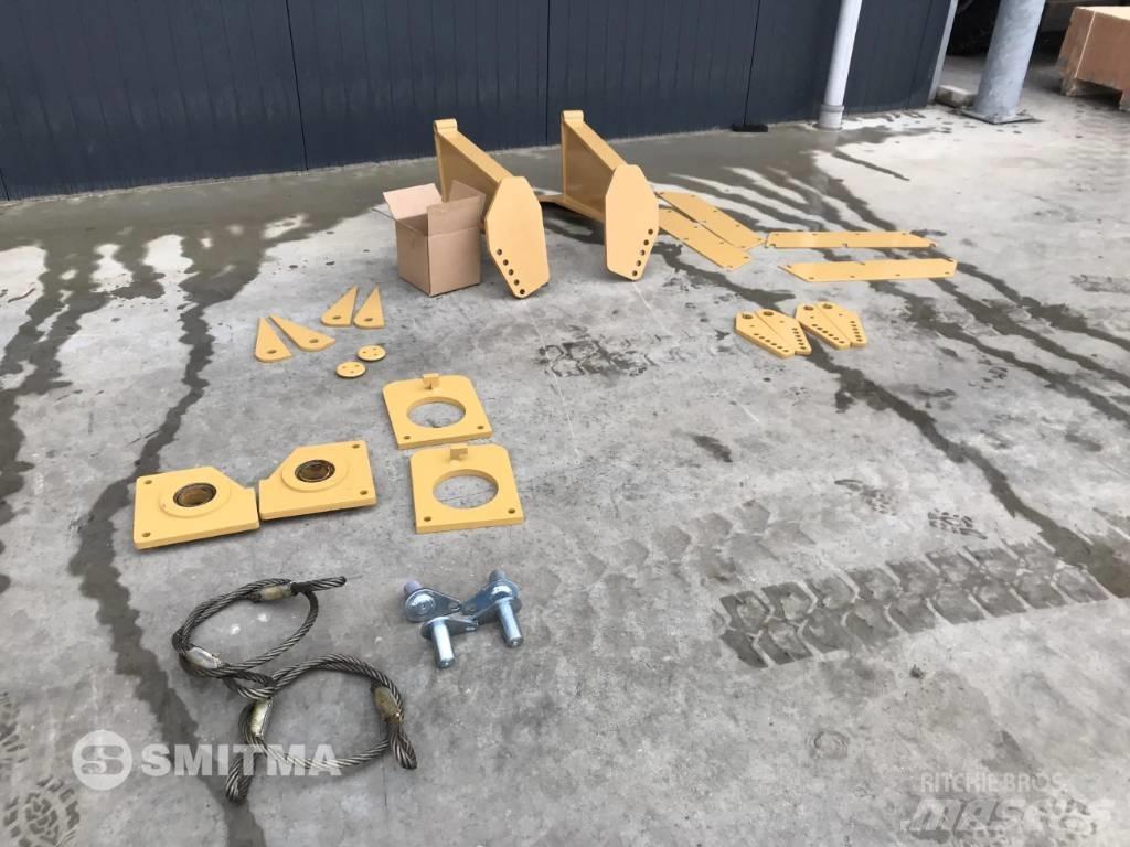 Volvo A25E Zadní dveře