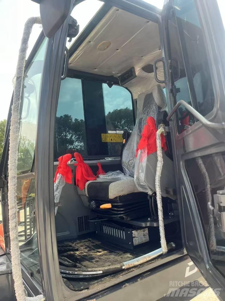 Doosan DX 60-9 C Mini rýpadla < 7t