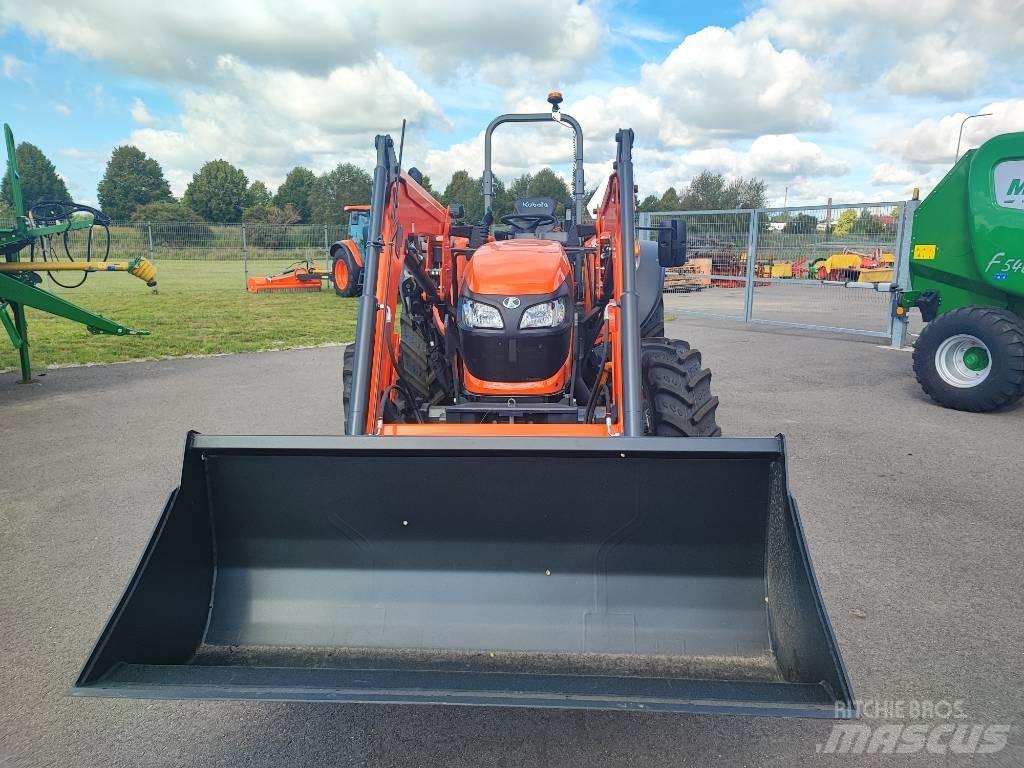 Kubota M4063 ROPS Traktory