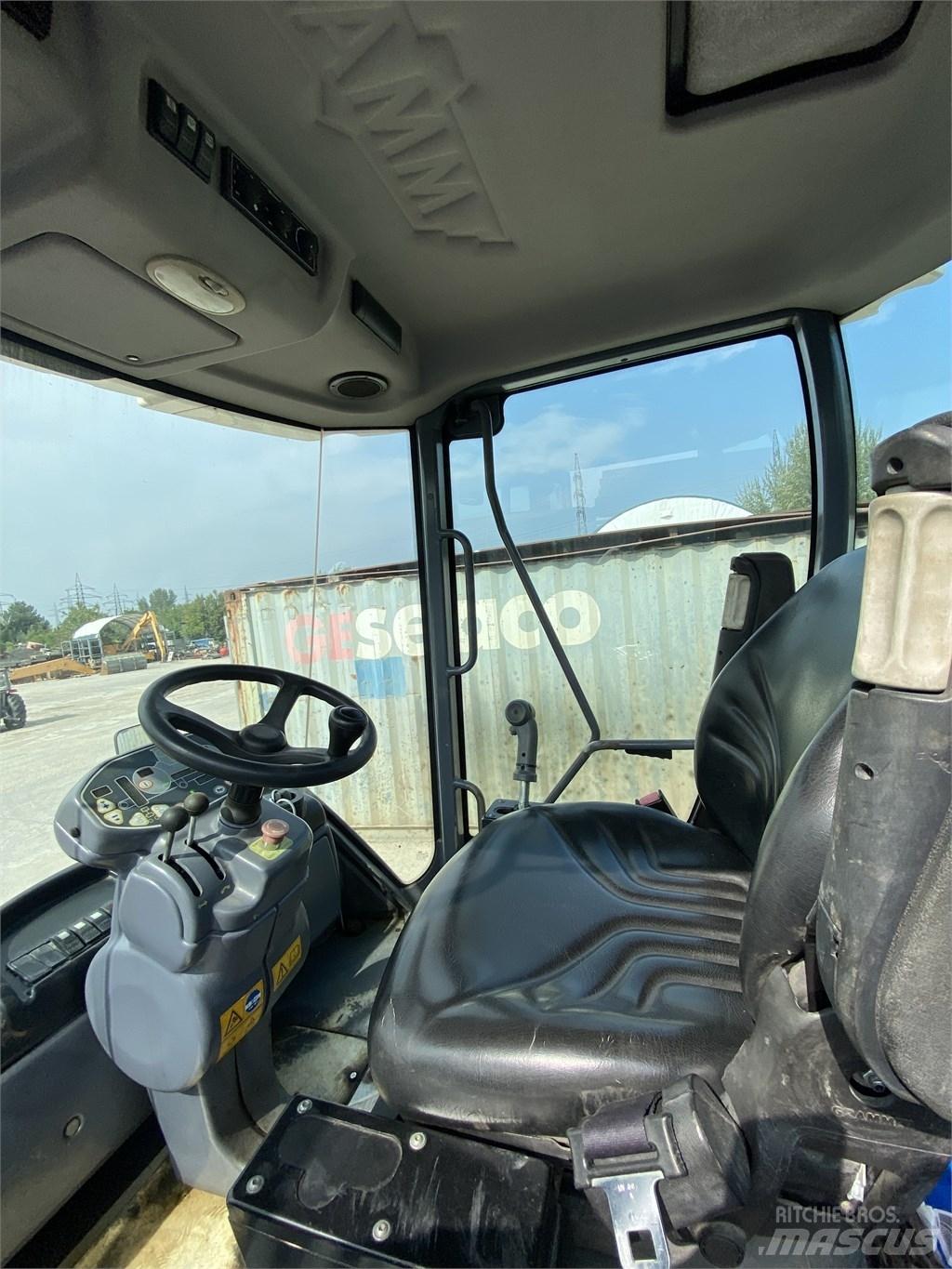 Hamm HD 110 Tandemové válce