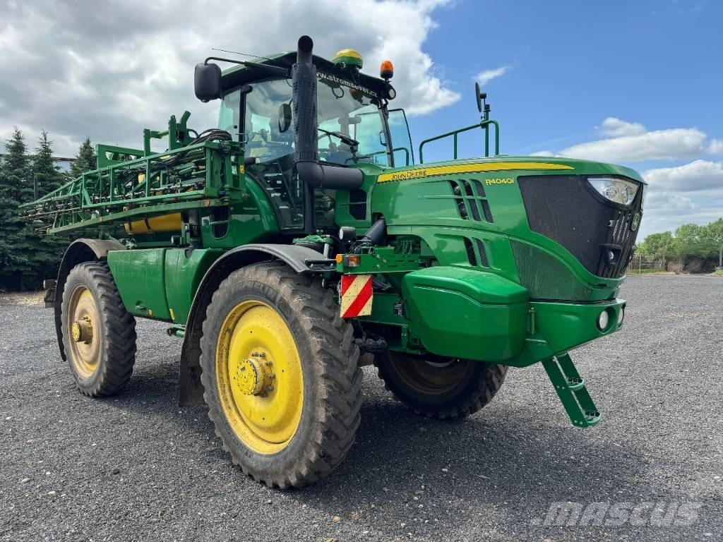 John Deere 4040i Samohybné postřikovače