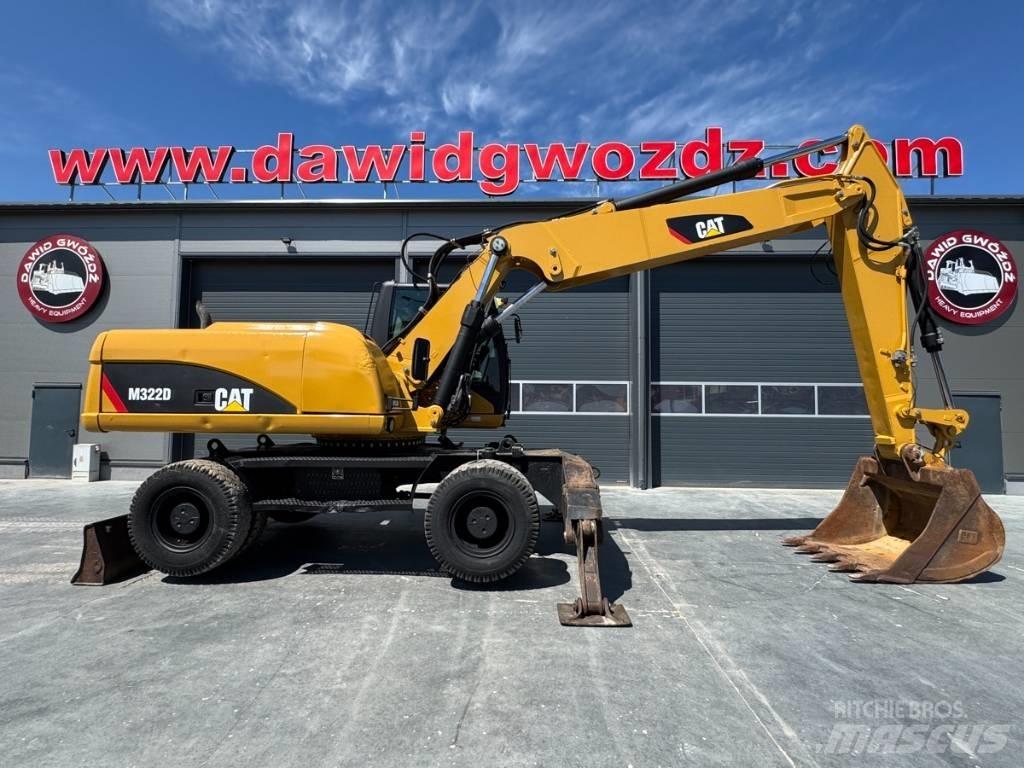 CAT M 322 D Kolová rýpadla