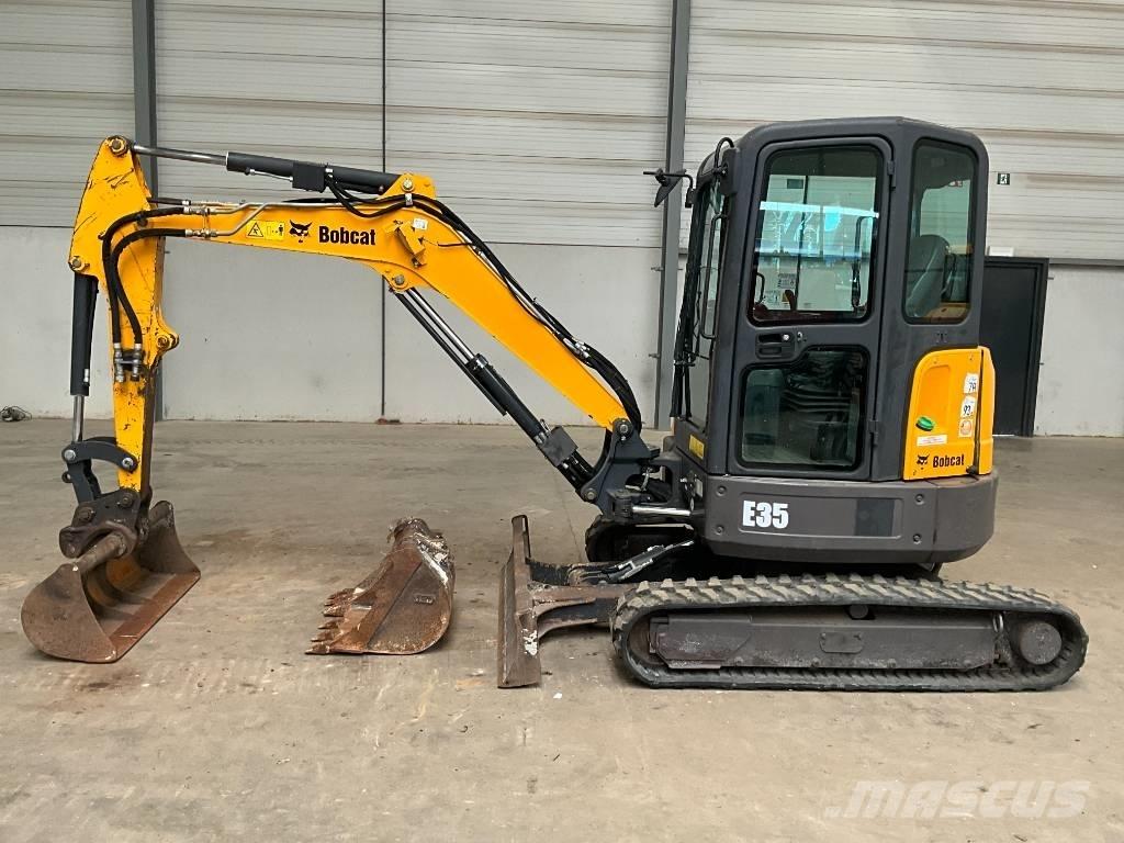 Bobcat E 35 Mini rýpadla < 7t