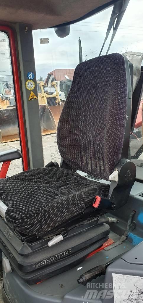 Volvo L 30 G Kolové nakladače