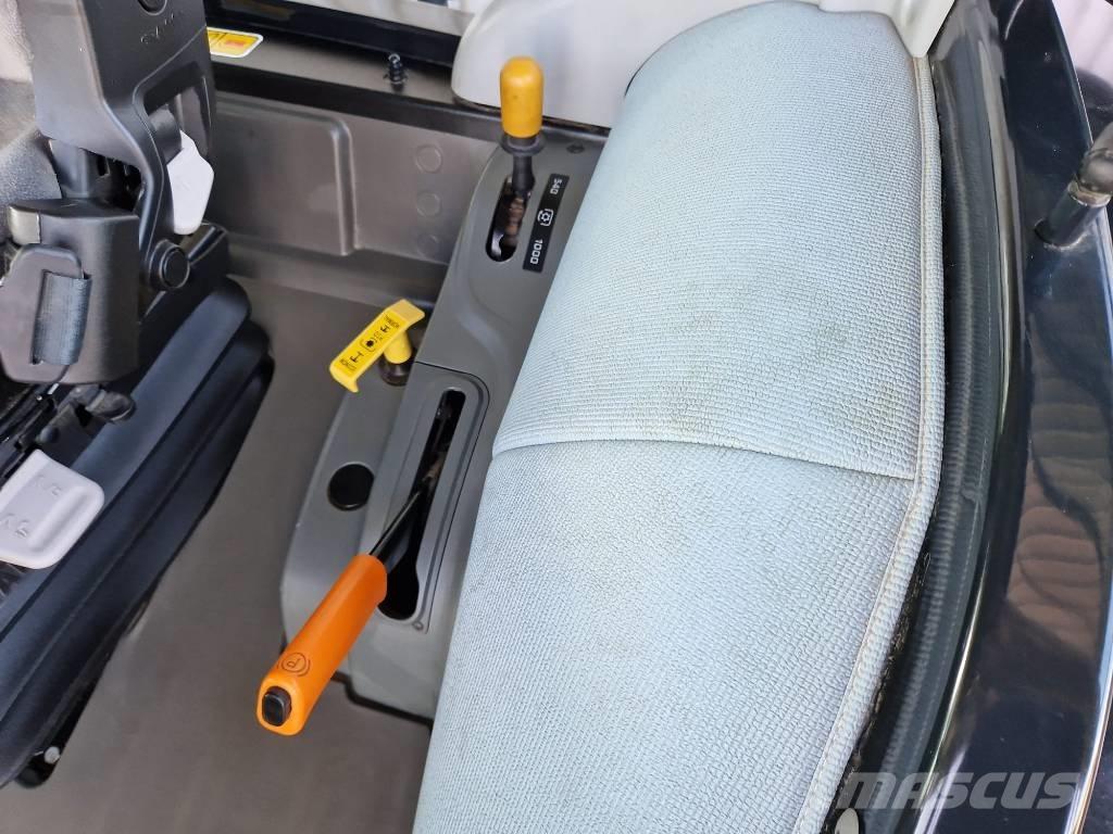 CLAAS Atos 340 Traktory