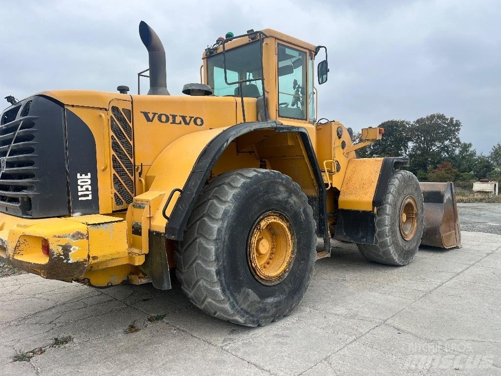 Volvo L 150 E Kolové nakladače