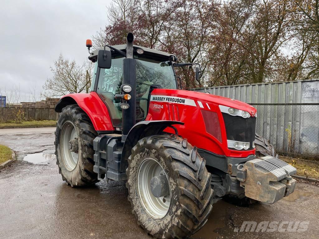 Massey Ferguson 7624 Traktory