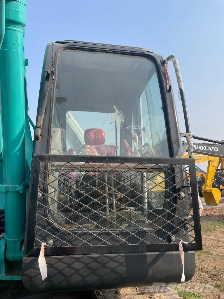 Kobelco SK 200 Crawler excavators