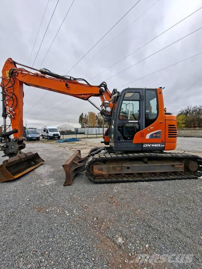 Doosan DX 140 LCR Pásová rýpadla