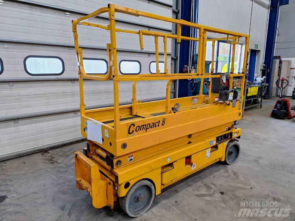 Haulotte Compact 8 Nůžková zvedací plošina