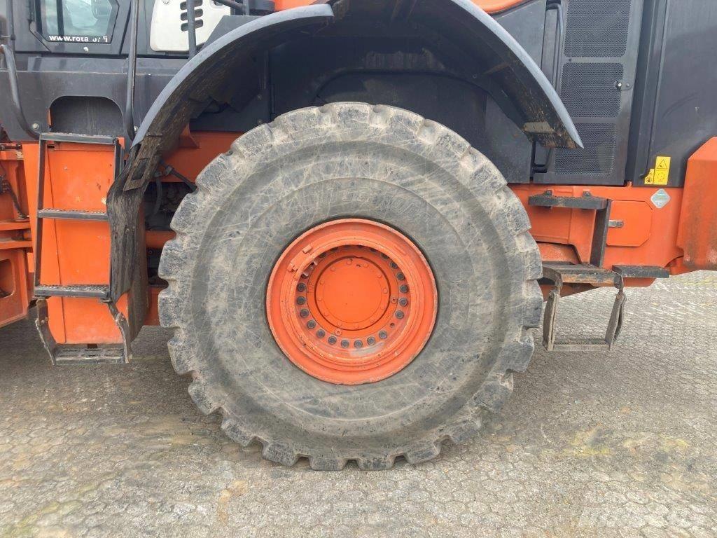 Hitachi ZW370-5B Kolové nakladače