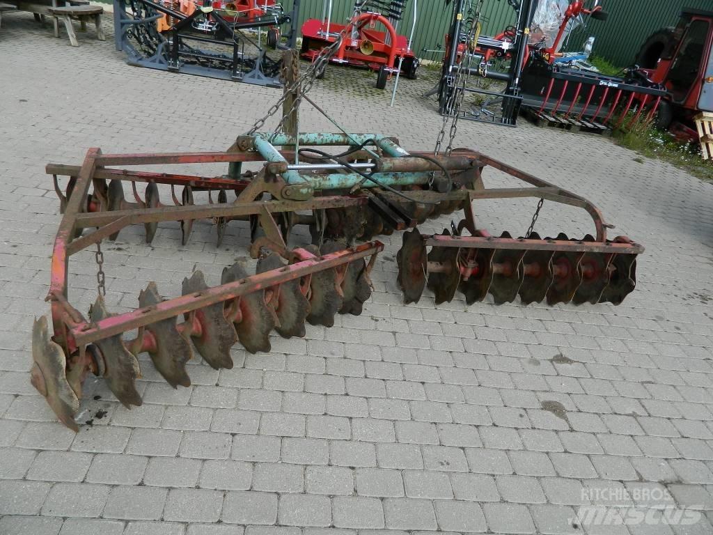 Kverneland 300 Talířové brány