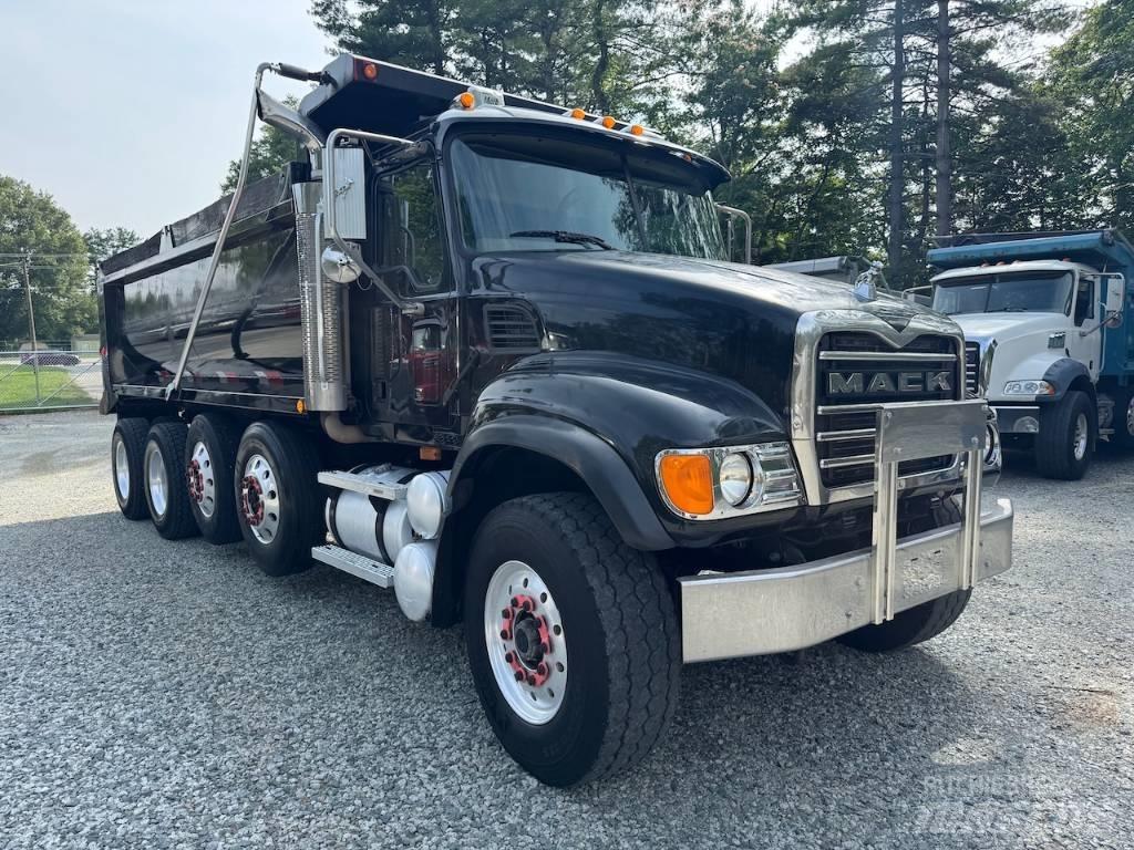 Mack Granite CV 713 Sklápěče