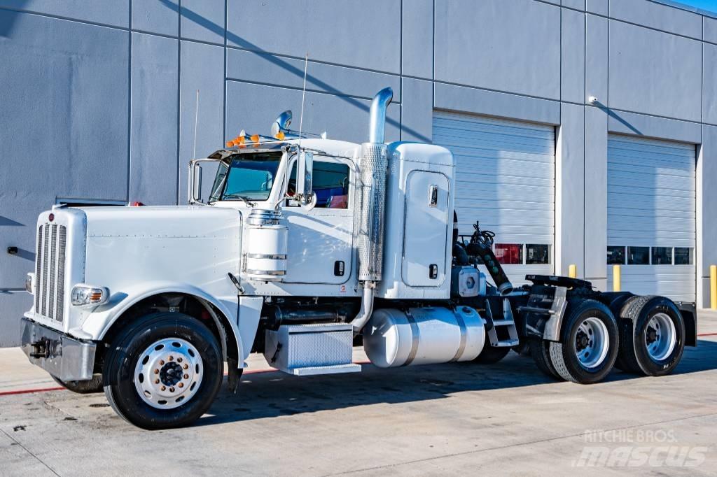 Peterbilt 388 Tahače