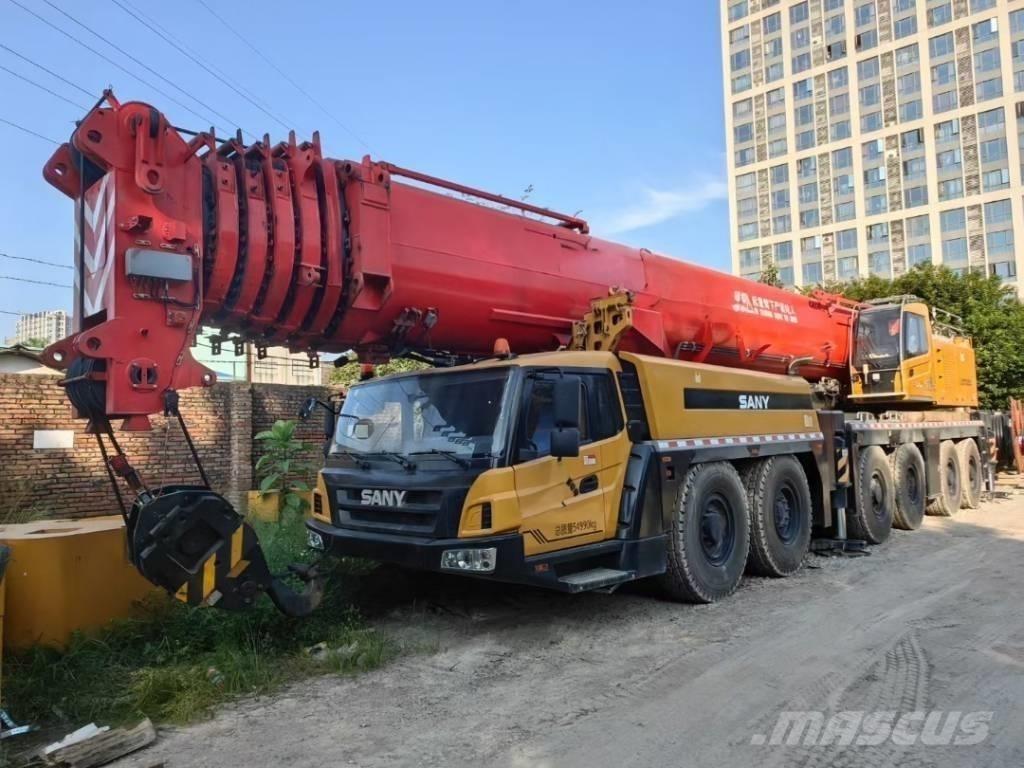 Sany STC3000 Univerzální terénní jeřáby