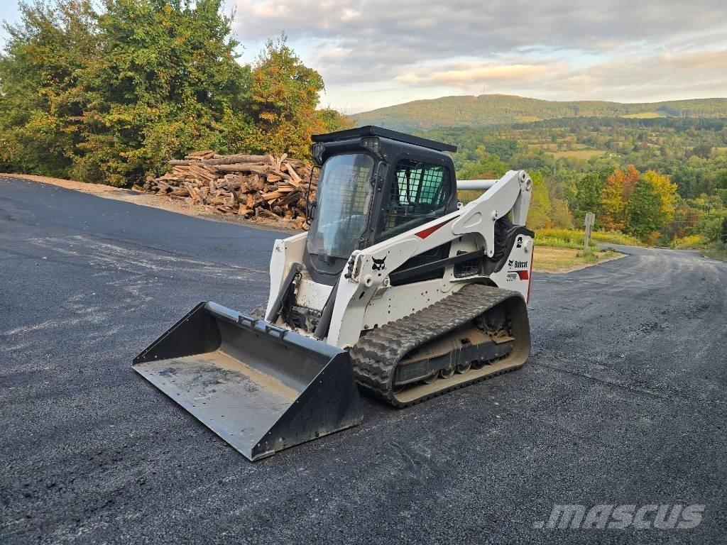 Bobcat T 770 Smykem řízené nakladače