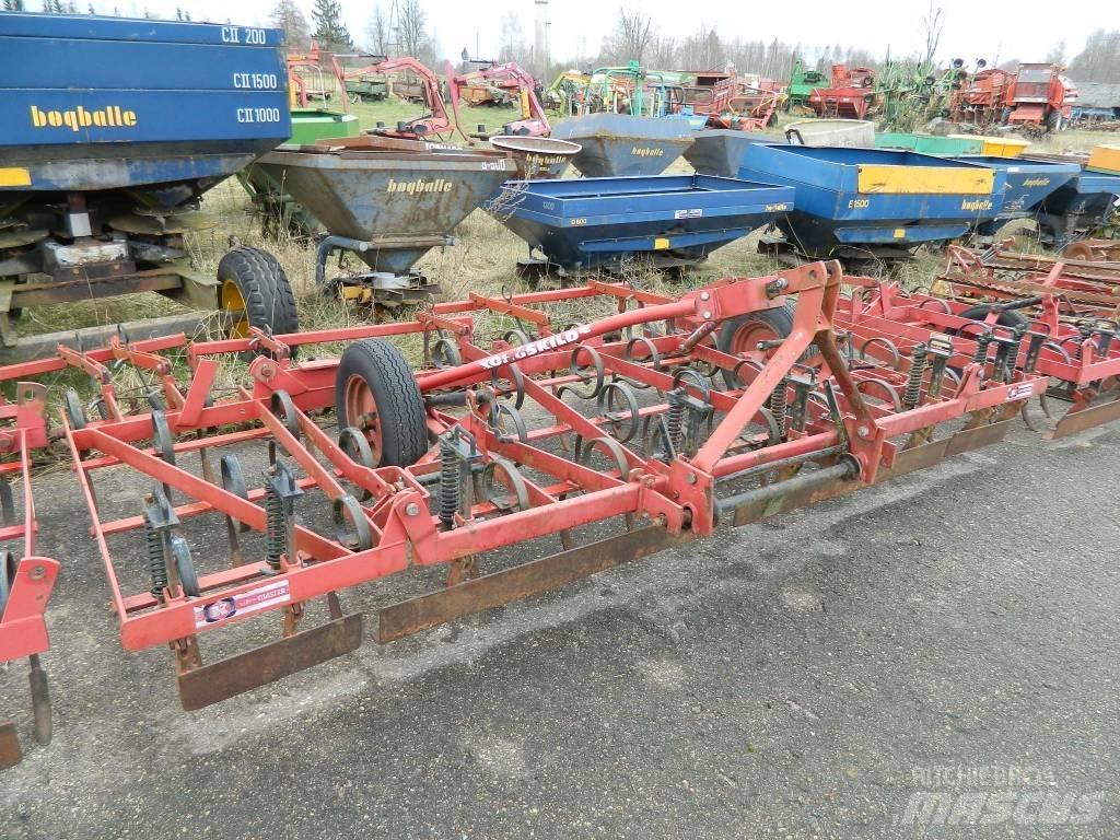 Kongskilde SGC 380 Kultivátory