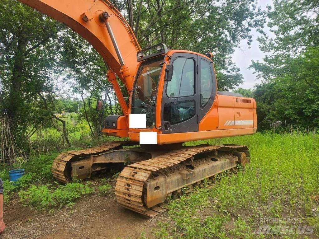 Doosan DX 220 LCA Pásová rýpadla