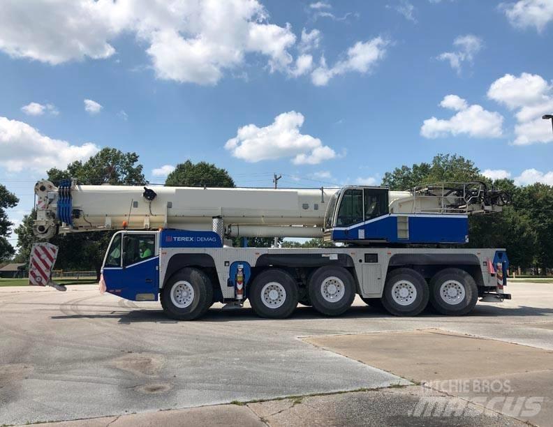Demag AC 160-2 Univerzální terénní jeřáby