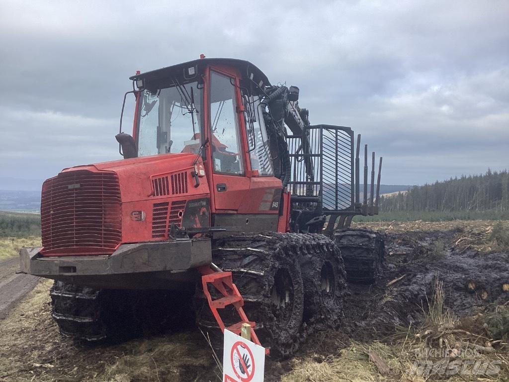 Komatsu 845 Vyvážecí traktory