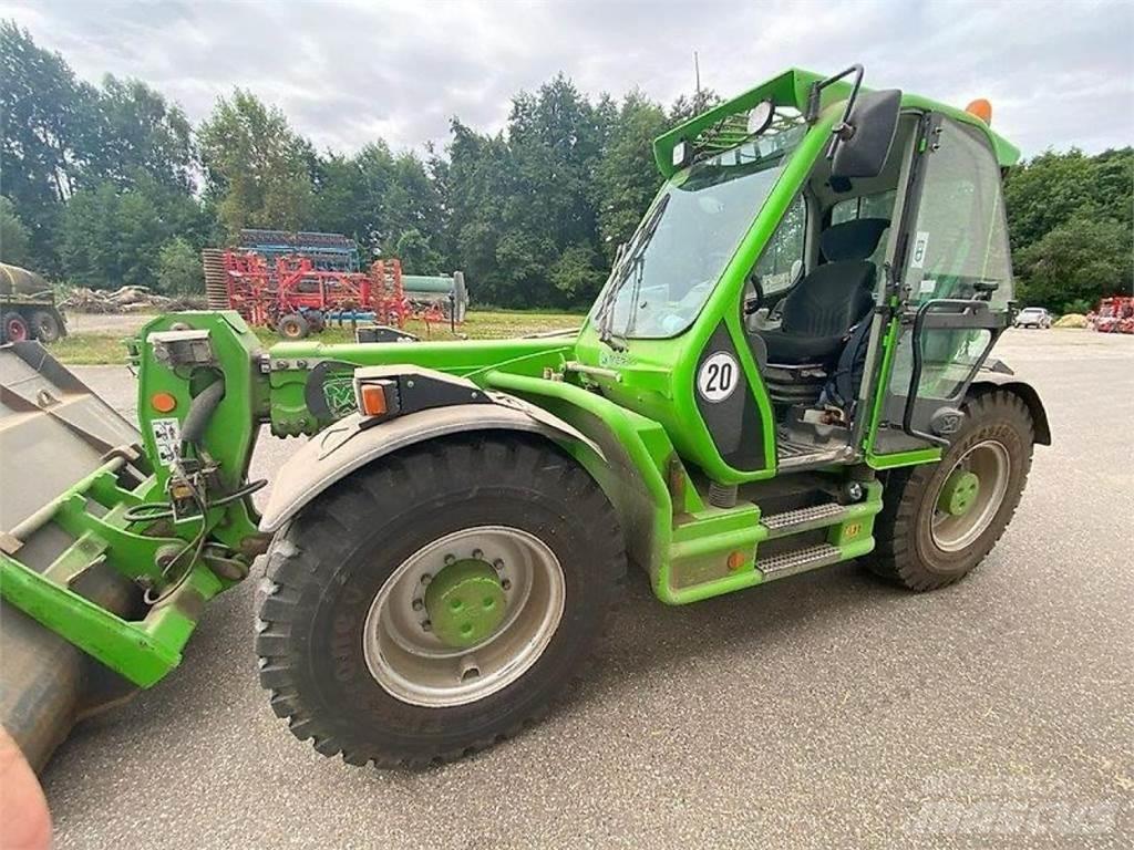 Merlo P 55.9 CS Teleskopické nakladače pro zemědělství