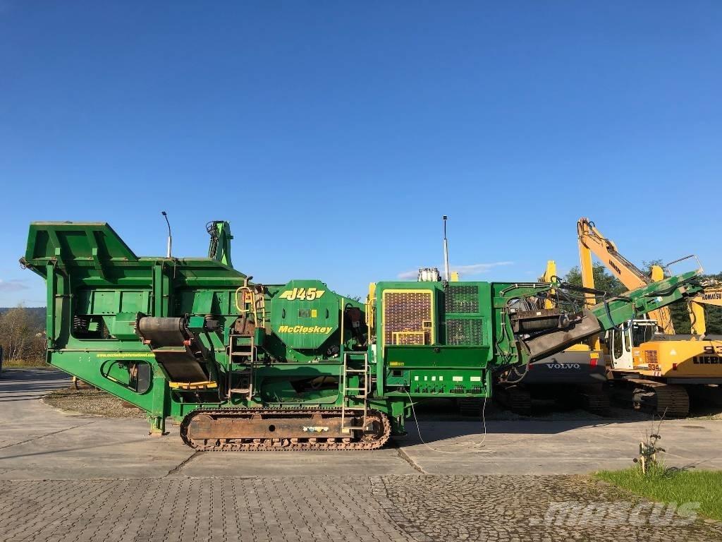 McCloskey J45 Drtící zařízení