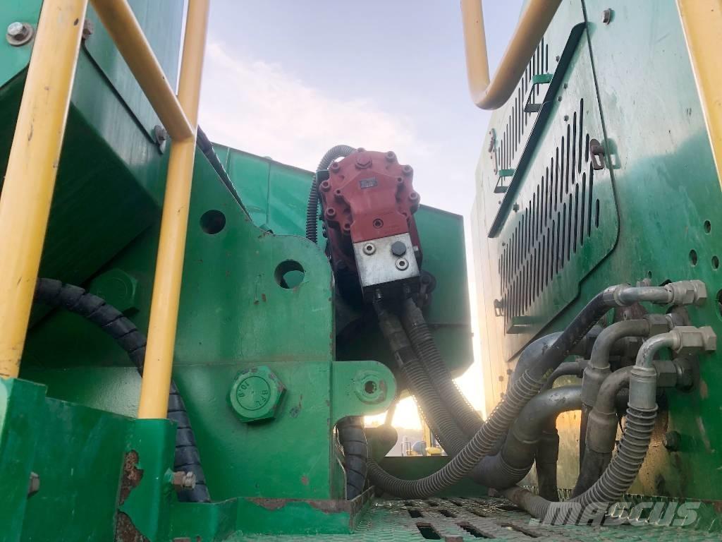 McCloskey J45 Drtící zařízení