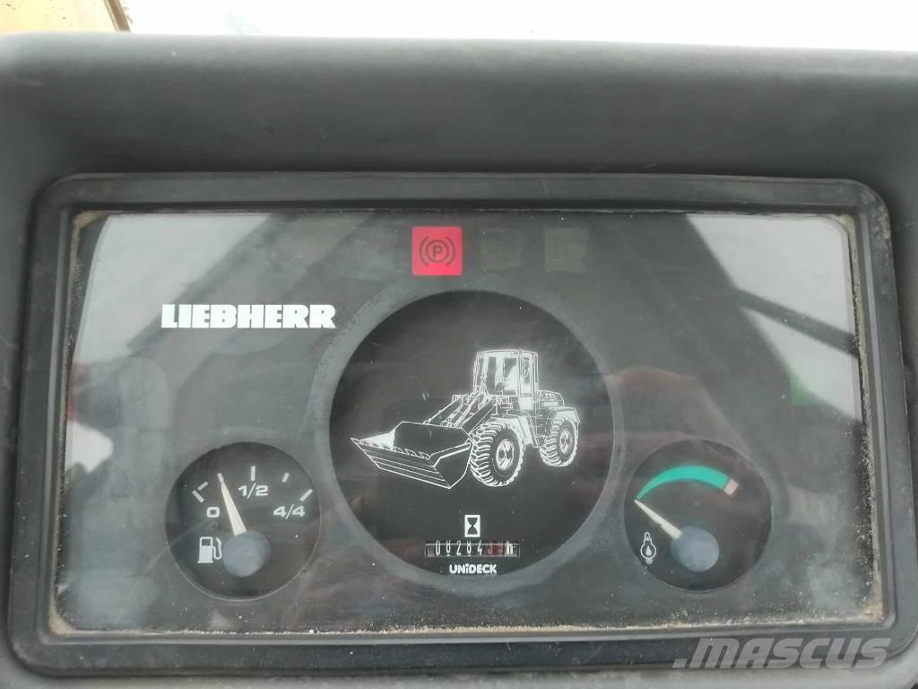 Liebherr L506 Kolové nakladače