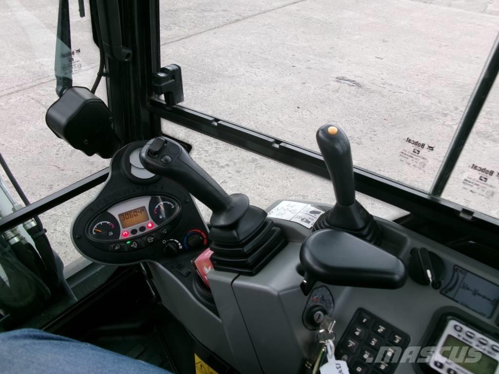 Bobcat E 27z Mini rýpadla < 7t