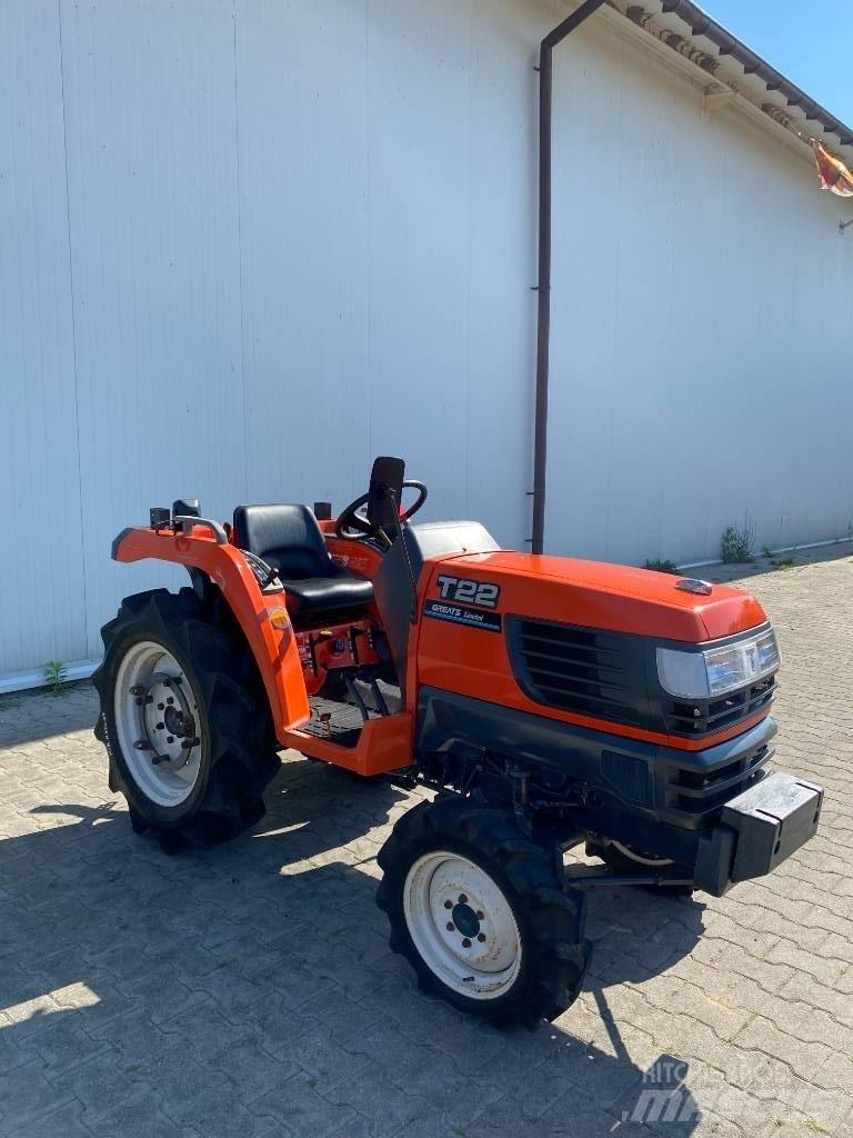 Kubota T 22 Kompaktní traktory