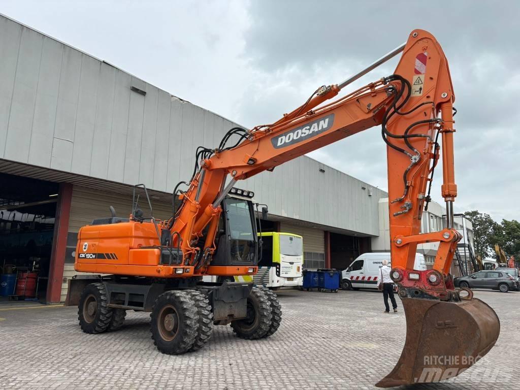 Doosan DX 190 W Kolová rýpadla
